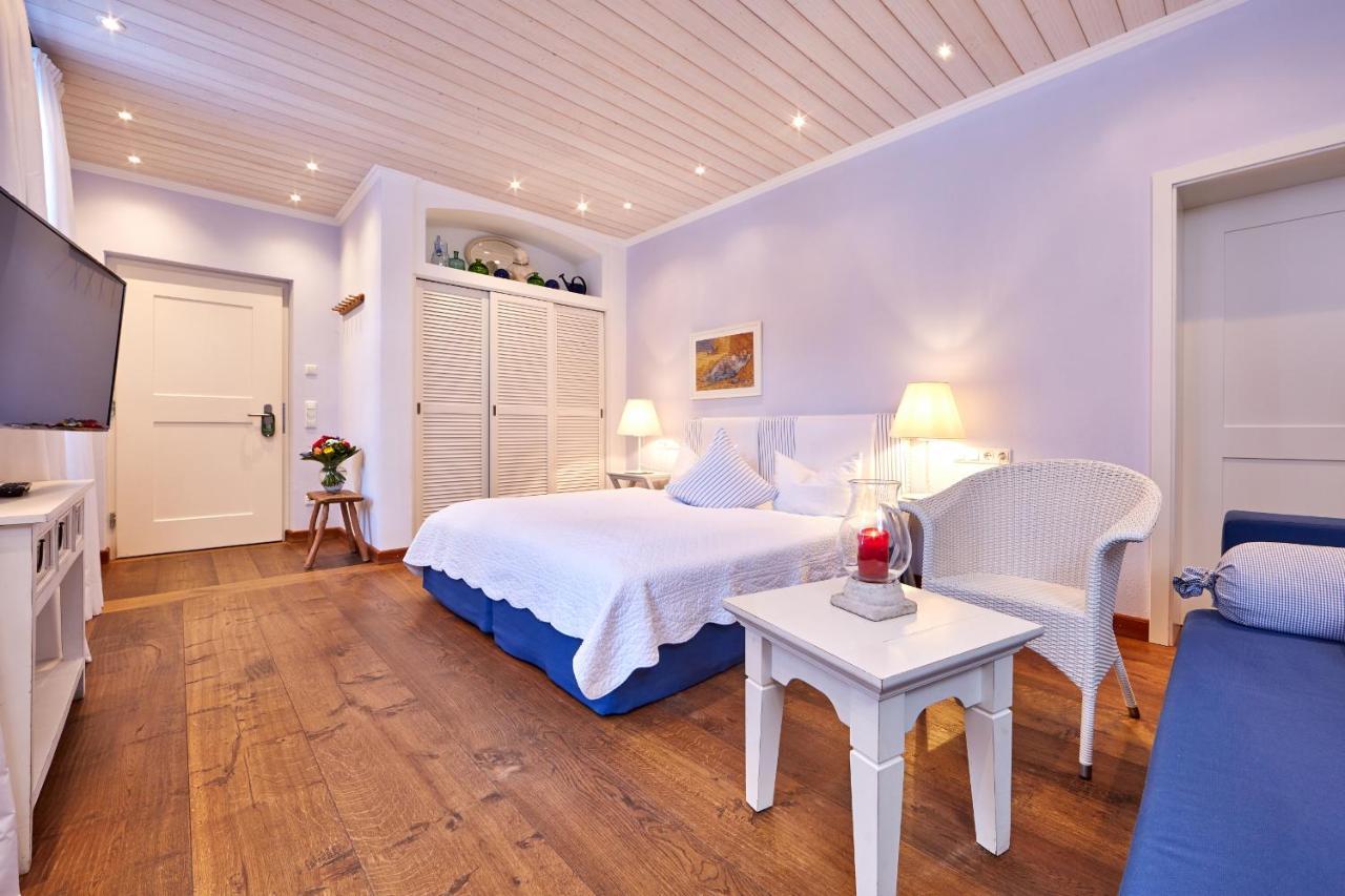 Hotel Foehrenhof Farchant Exterior photo